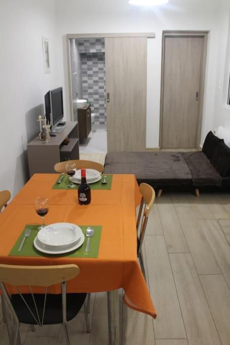 Ranias'S House 2 Apartamento Pireu Exterior foto
